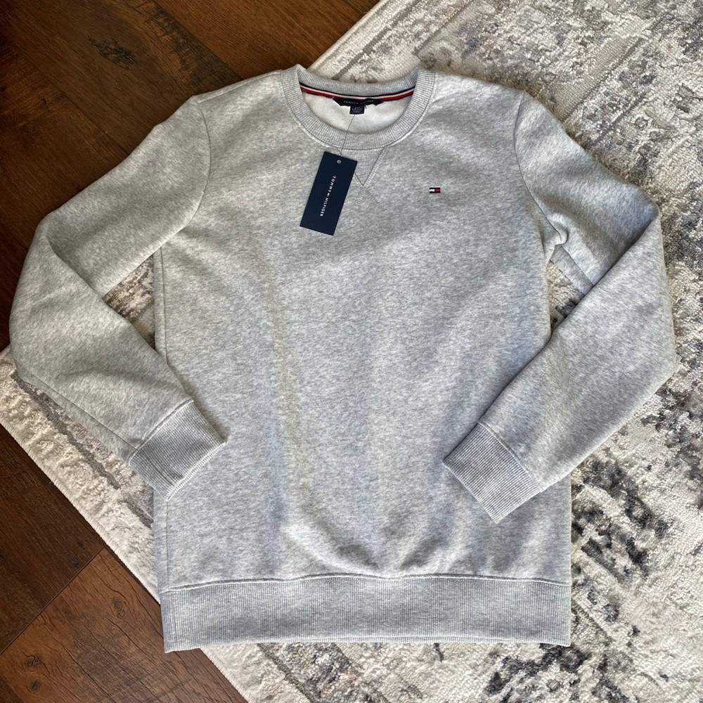 TOMMY HILFIGER Gray Crew Sweatshirt NEW